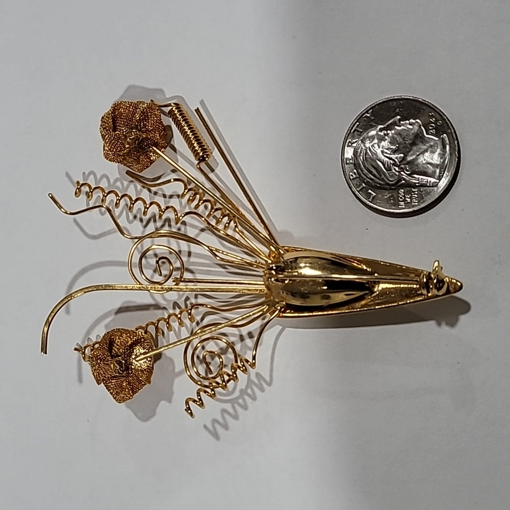 Vintage Brooch Gold Flowers in Vase - Picture 2 of 2